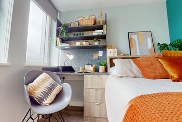 iQ Newtown House Student Halls, Maid Marian Way, City Centre, Nottingham, NG1 6GG - Image 5